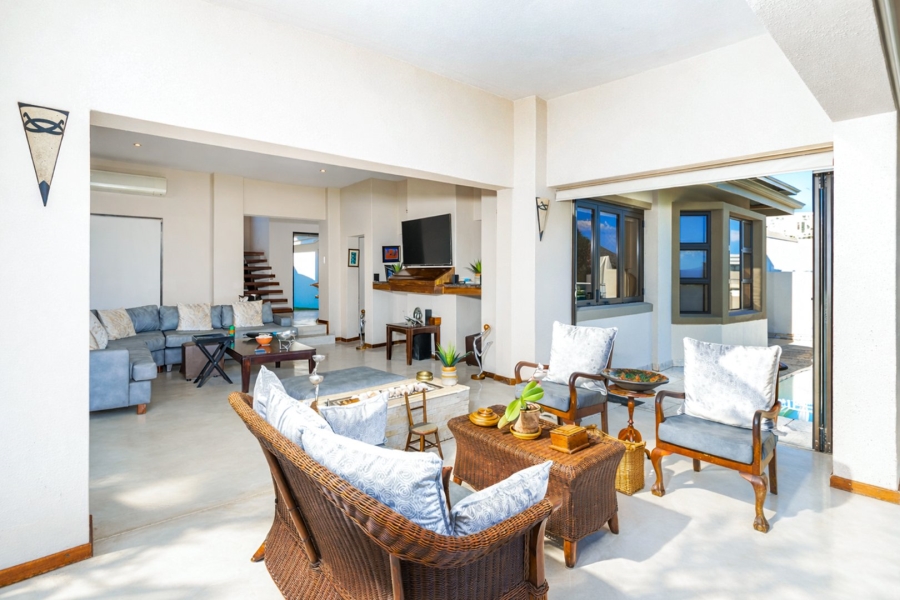 3 Bedroom Property for Sale in Caribbean Beach Club North West